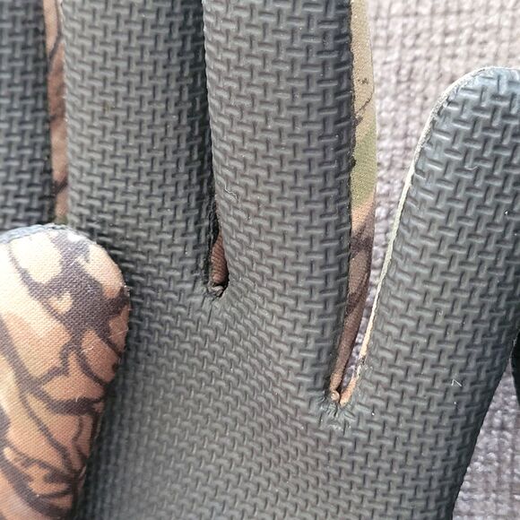 Aleutian Size S Glacier Glove Camo Full-Fingered Hunting Gloves Waterproof - Picture 3 of 6